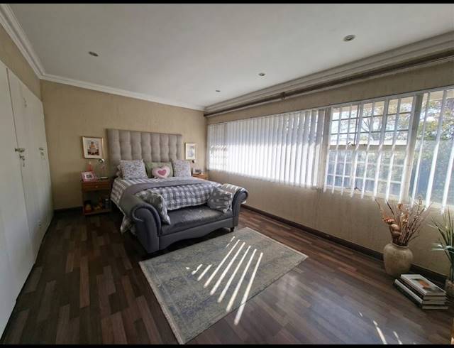 3 BEDROOM TOWNHOUSE FOR SALE IN THREE RIVERS PROPER